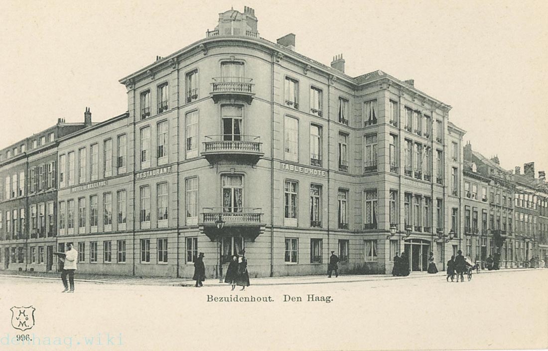 Louis Couperus logeerde in 1922-1923 in Hotel Bellevue aan de Bezuidenhoutseweg 15.
