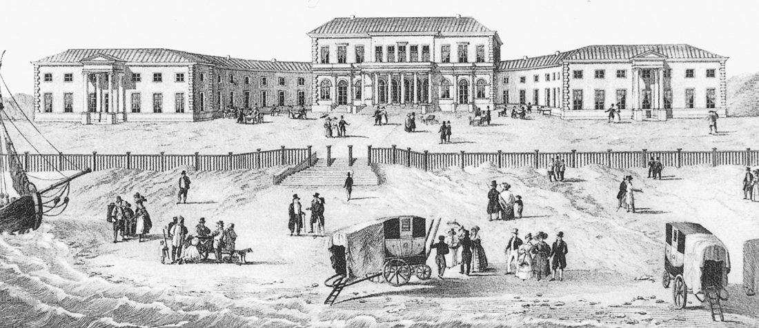 Het nieuwe Grand Hôtel des Bains werd door de Gemeente Den Haag vlak naast de plek van het oude Badhuis van Jacob Pronk neergezet.